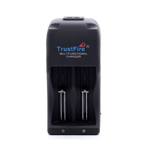 Зарядное устройство TRUSTFIRE TR-006