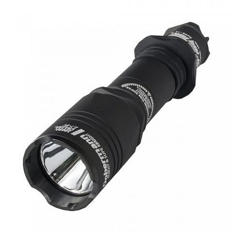 Фонарь ARMYTEK Dobermann Pro XHP35 High Intensity